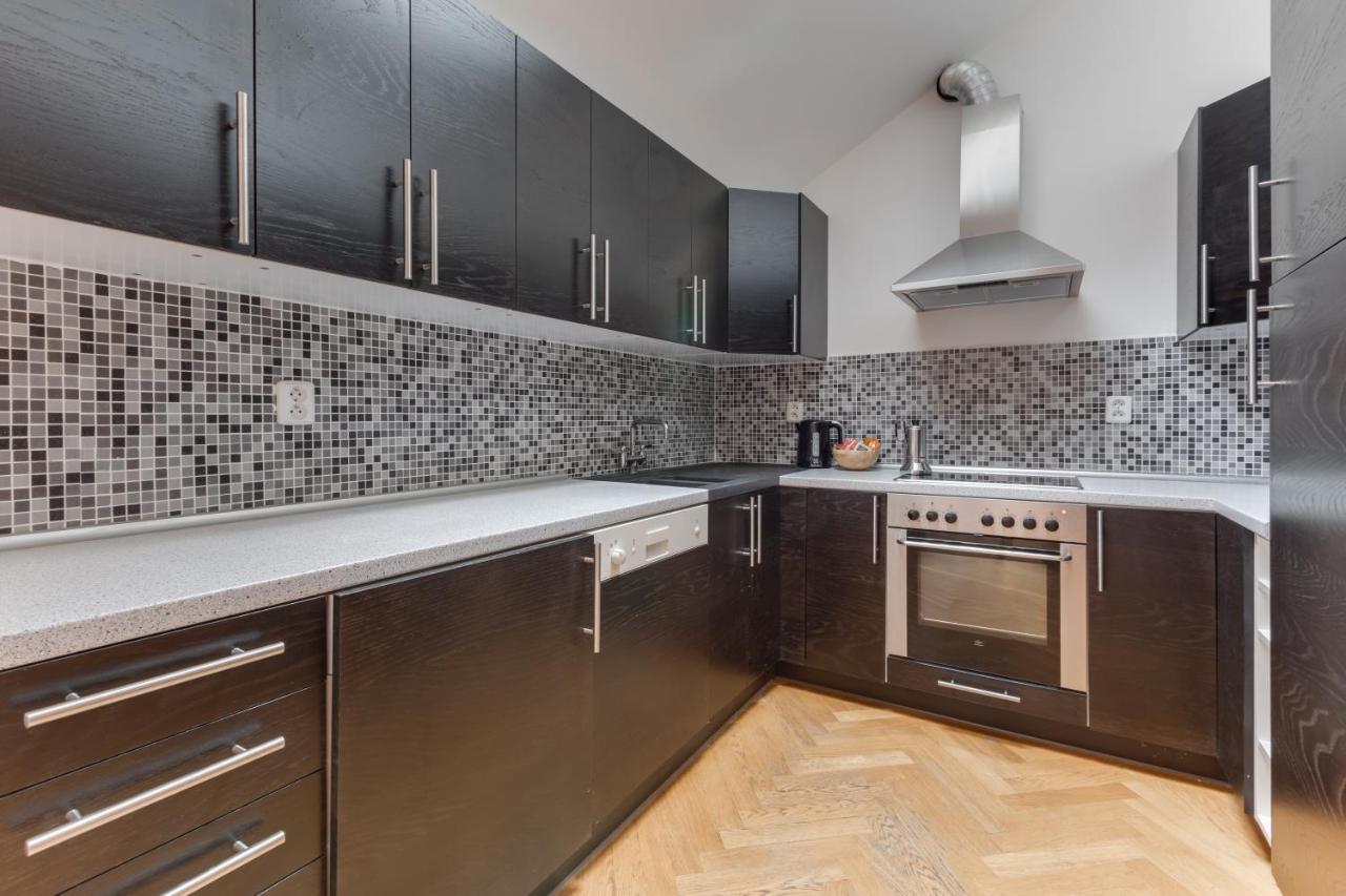 Apartment Jt's Bilkova Str. *